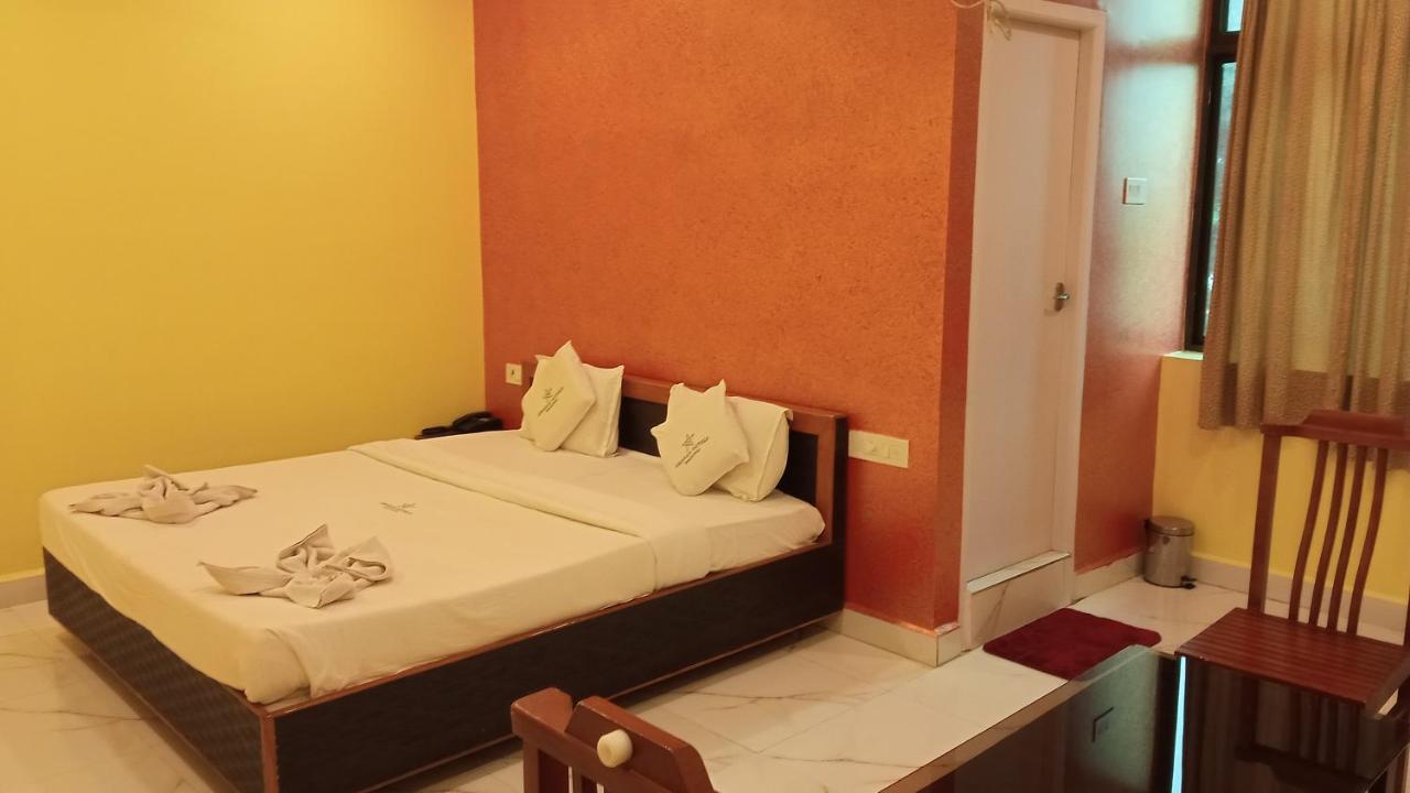 Amaran Hotels Madurai Esterno foto